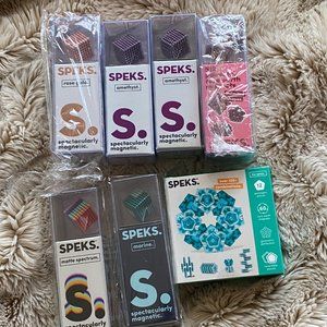 Lot 7 sealed in package Speks 2.5 mm Magnet Balls, 512 Balls, sold out colors!